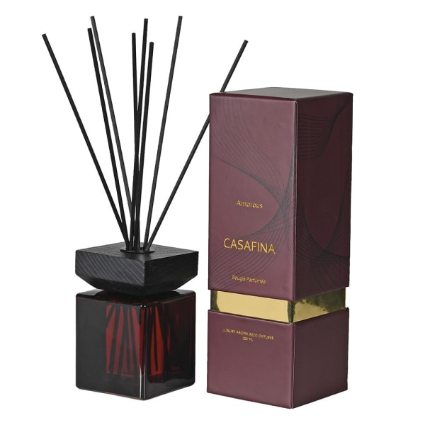 Burgundy reed diffuser with presentation box.